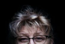 7 случайно брошенных фраз, которые для вашей мамы словно нож в сердце